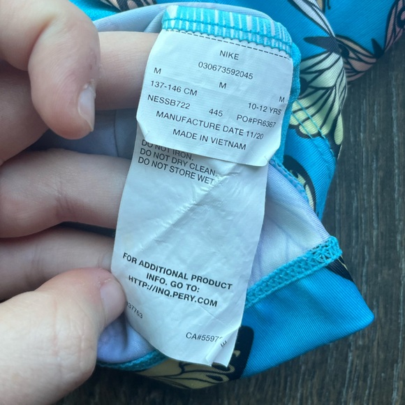 Nike Butterfly Rashguard - Picture 9 of 10